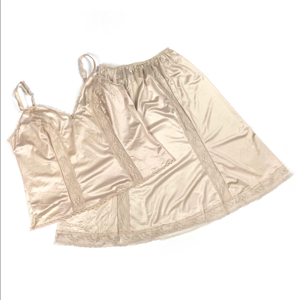 ❌SOLD❌Vintage 70s YSL Silky Lace Lingerie Set